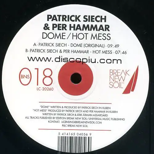 patrick-siech-per-hammar-dome-b-w-hot-mess_medium_image_1