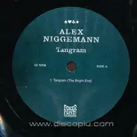 alex-niggemann-tangram