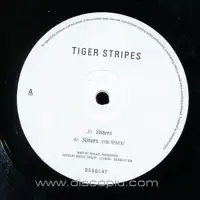 tiger-stripes-sisters