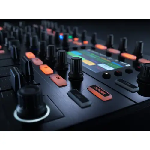 native-instruments-traktor-kontrol-s8_medium_image_6