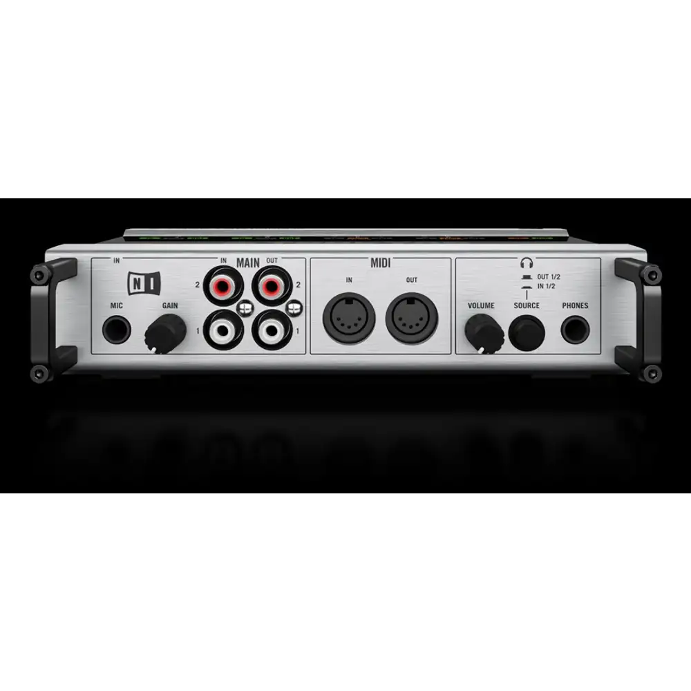 DJ機材 Traktor Scratch A10 DJ機材 TRAKTOR SCRATCH A10 Native Instruments Traktor Scratch A10