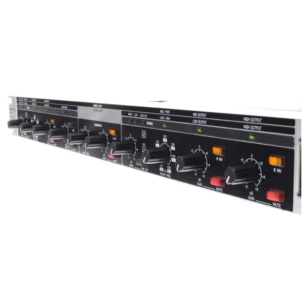 Behringer CX2310 Crossover Stereo 2 Vie / Mono 3 Vie Con Uscita Subwoofer, Filtri Linkwitz-Riley 24dB/ottava - 3