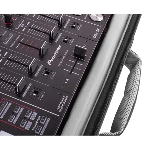 udg-urbanite-midi-controller-flight-large_medium_image_6