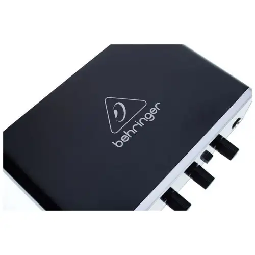 behringer-u-phoria-umc22_medium_image_2