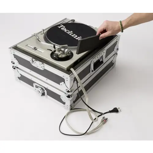 magma-multi-format-turntable-case_medium_image_4