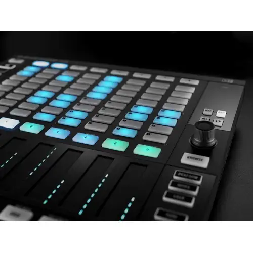 native-instruments-maschine-jam_medium_image_2