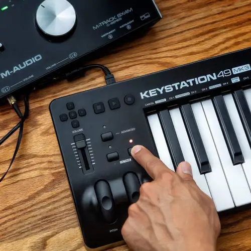 m-audio-keystation-49-mk3_medium_image_4