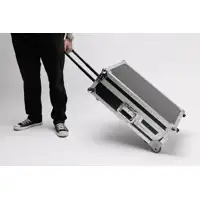 magma-scratch-suitcase_image_10