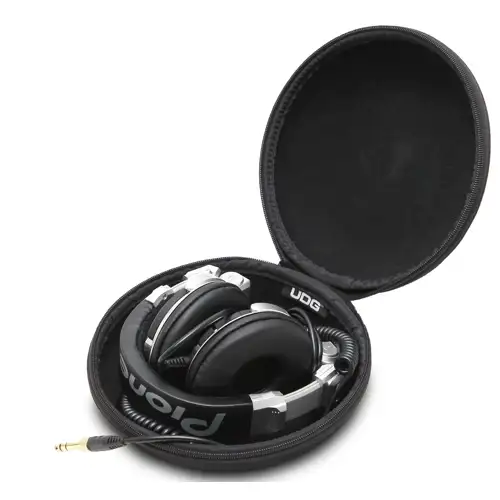 udg-creator-headphone-hard-case-small-black