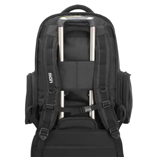 udg-ultimate-backpack-blackorange_medium_image_8