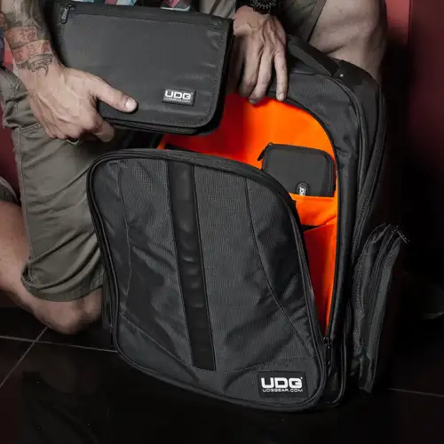 udg-ultimate-backpack-blackorange_medium_image_9