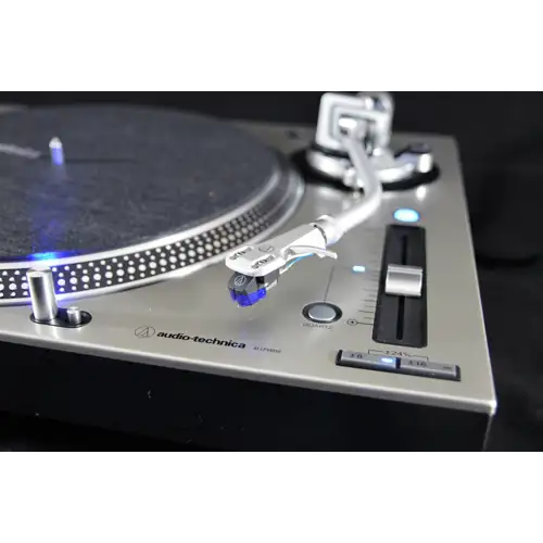 audio-technica-at-lp-140xp-silver_medium_image_2