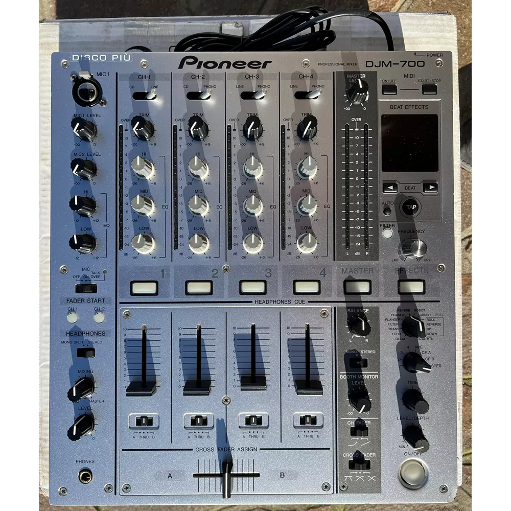 Pioneer DJM-700 シルバー　　DJミキサー DJM 700 S (usato) Mixer dj analogici - Vendita online